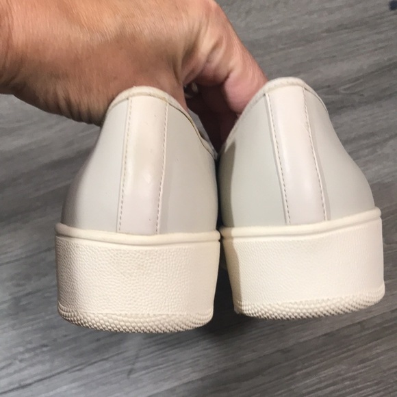 J/SLIDES Light Taupe Perforated Leather Platform Slip-On Sneakers size 8 - Picture 6 of 9